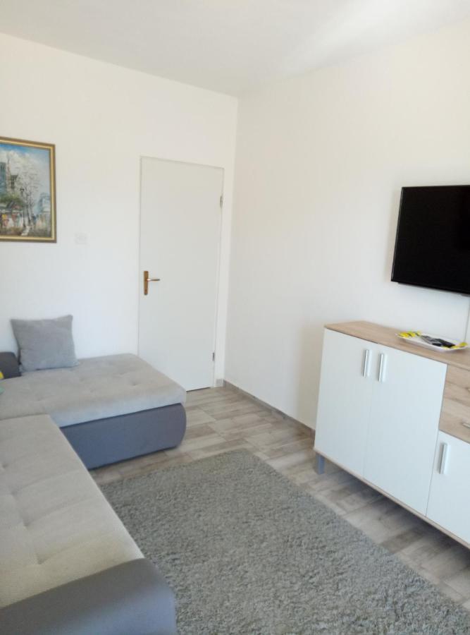 Apartments Tessa 77 Medulin Exteriör bild